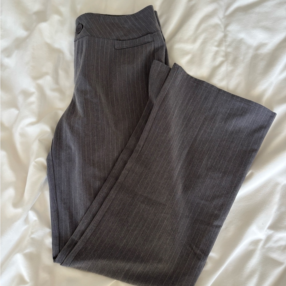 Stylish Gray Pinstripe Office Siren Pants